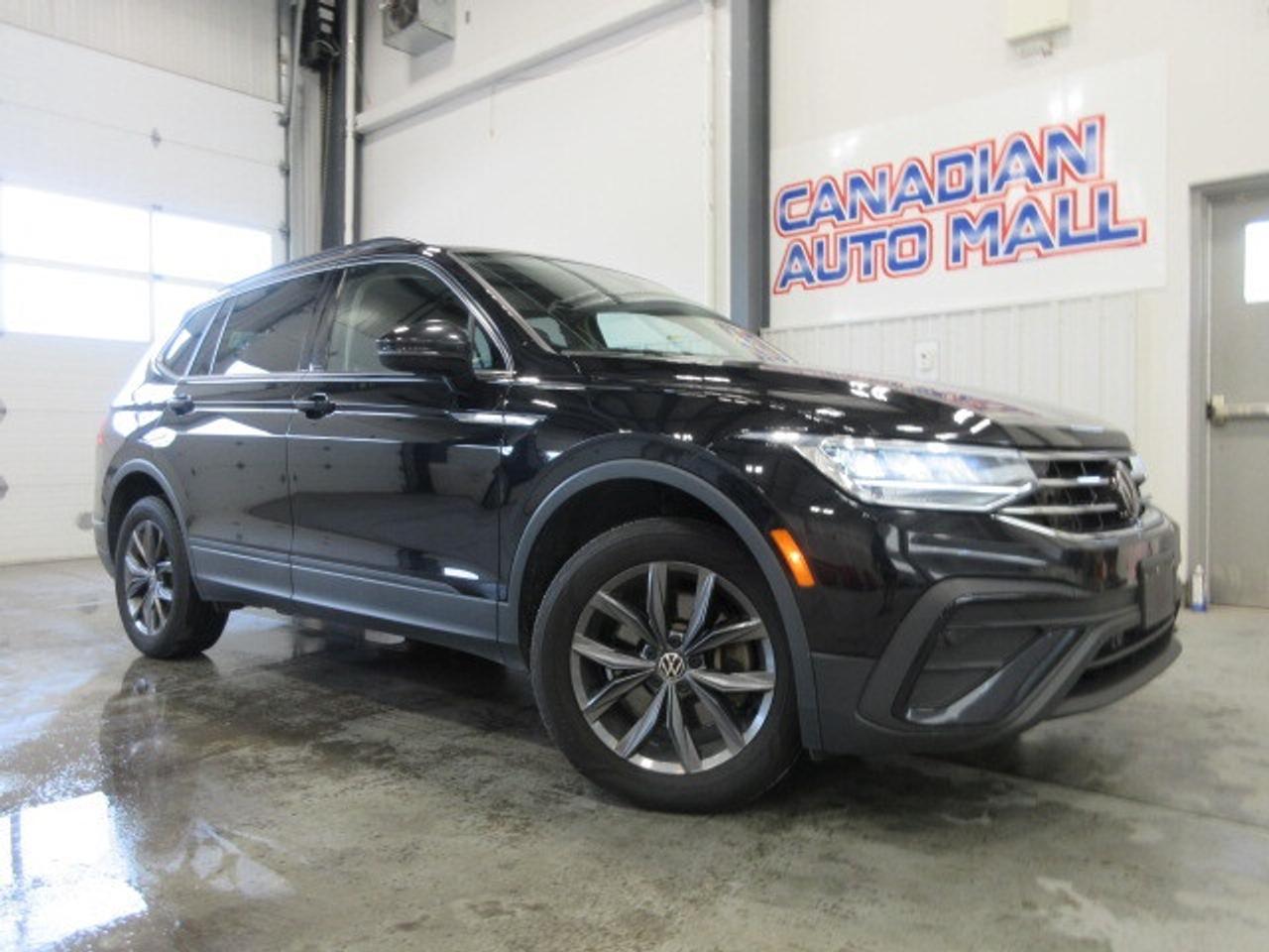 2022 Volkswagen Tiguan COMFORTLINE AWD, ROOF, HTD. LEATHER, 81K! Photo0