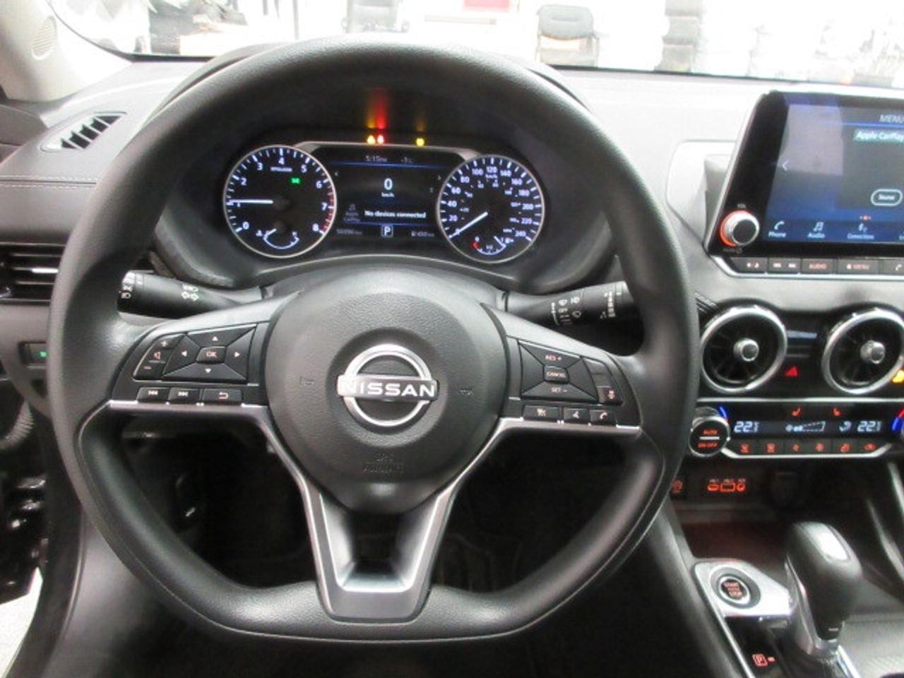2024 Nissan Sentra SV, HTD. SEATS, ALLOYS, A/C, APPLE/ANDROID, 56K! Photo