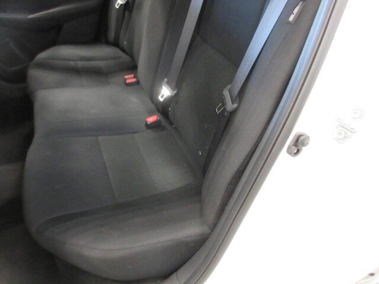 2023 Nissan Sentra S PLUS, AUTO, A/C, HTD. SEATS, APPLE/ANDROID, 14K! Photo