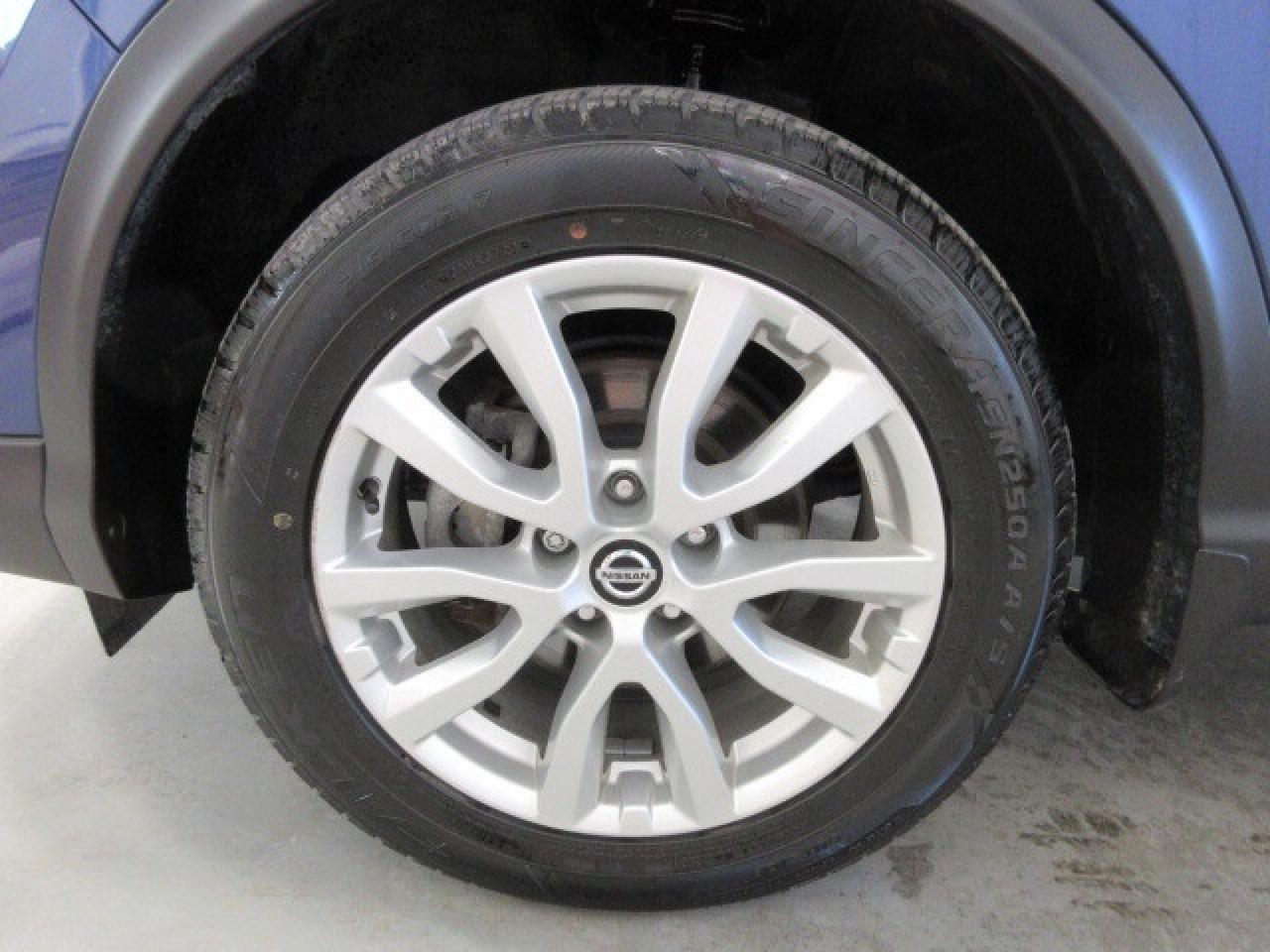 2023 Nissan Qashqai SV AWD, ROOF, APPLE/ANDROID, CAMERA, 50K! Photo