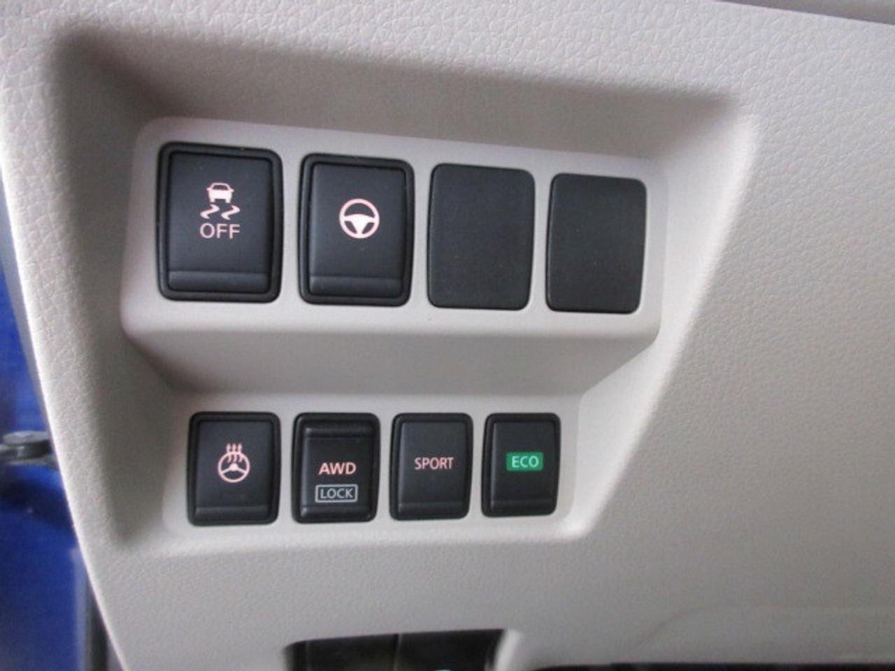 2023 Nissan Qashqai SV AWD, ROOF, APPLE/ANDROID, CAMERA, 50K! Photo