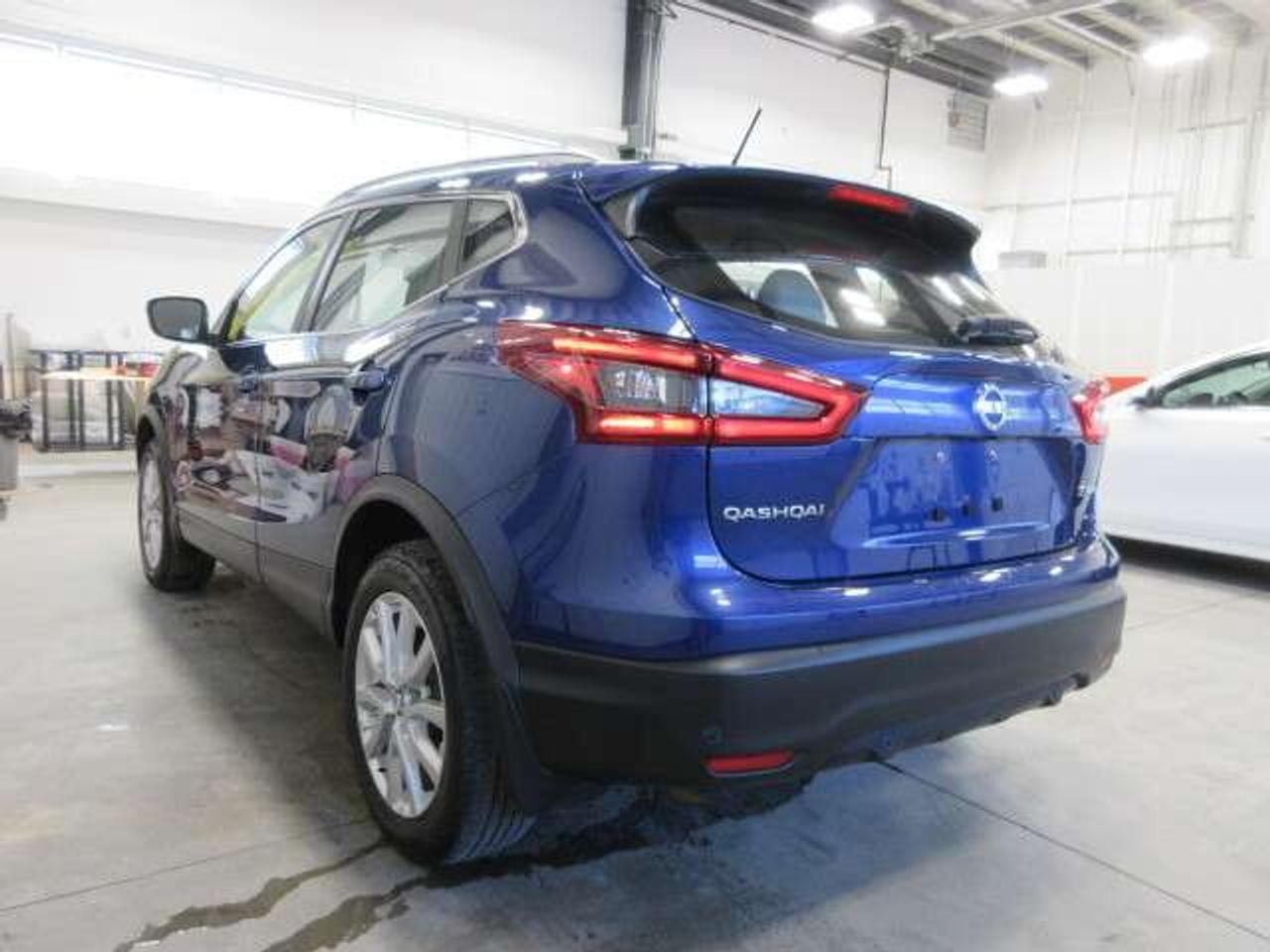 2023 Nissan Qashqai SV AWD, ROOF, APPLE/ANDROID, CAMERA, 50K! Photo4