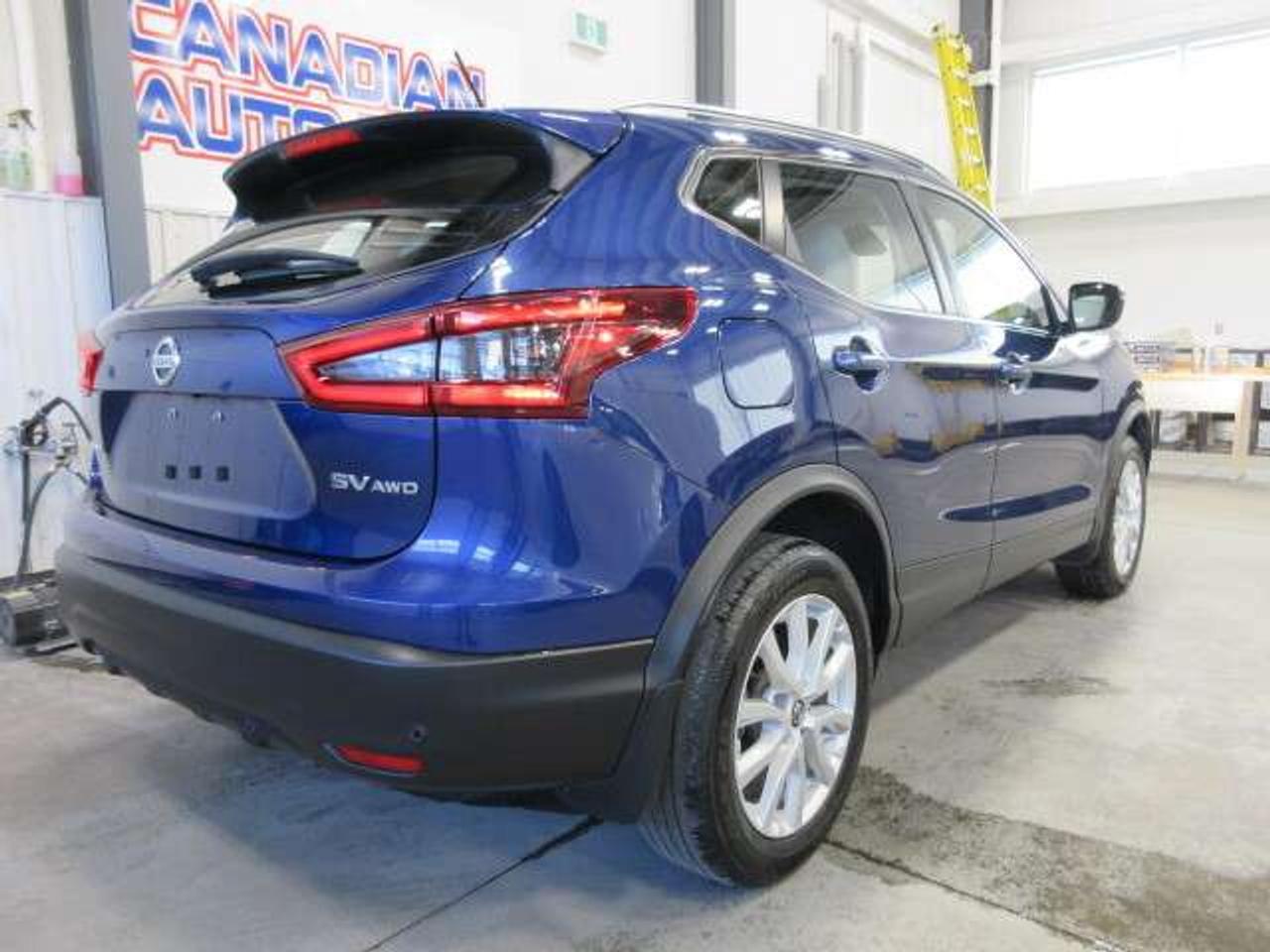 2023 Nissan Qashqai SV AWD, ROOF, APPLE/ANDROID, CAMERA, 50K! Photo