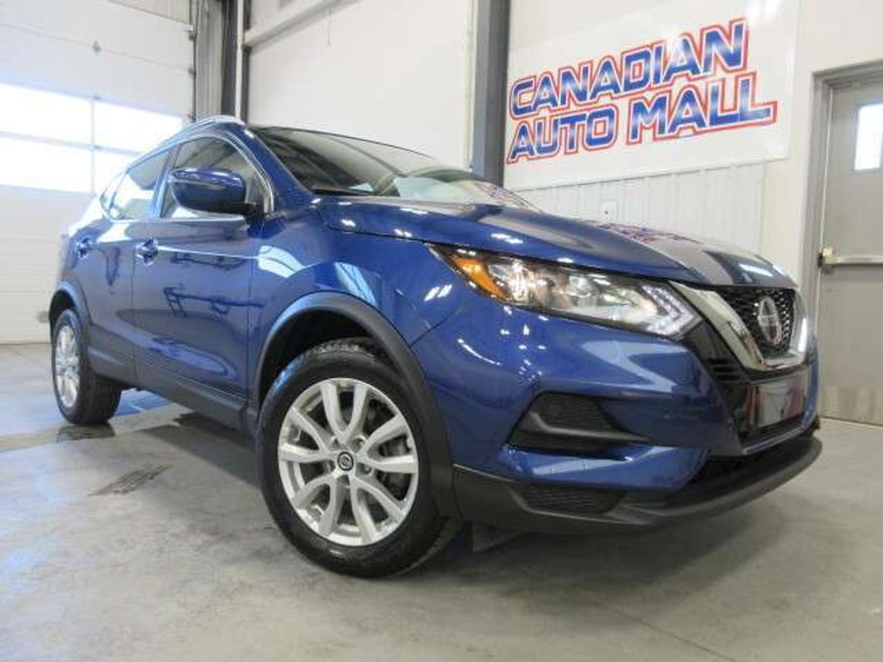 2023 Nissan Qashqai SV AWD, ROOF, APPLE/ANDROID, CAMERA, 50K! Photo0