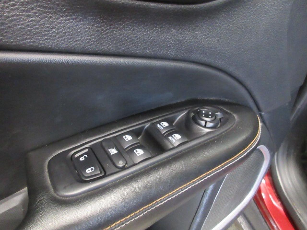 2021 Jeep Compass NORTH 4X4, ROOF, ALLOYS, AUTOSTART, 96K! Photo