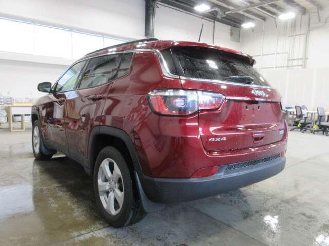 2021 Jeep Compass NORTH 4X4, ROOF, ALLOYS, AUTOSTART, 96K! Photo