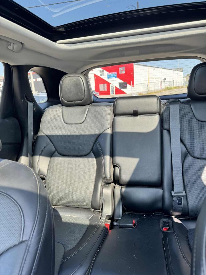 2019 Jeep Cherokee Limited 4x4, Leather, Sunroof Photo