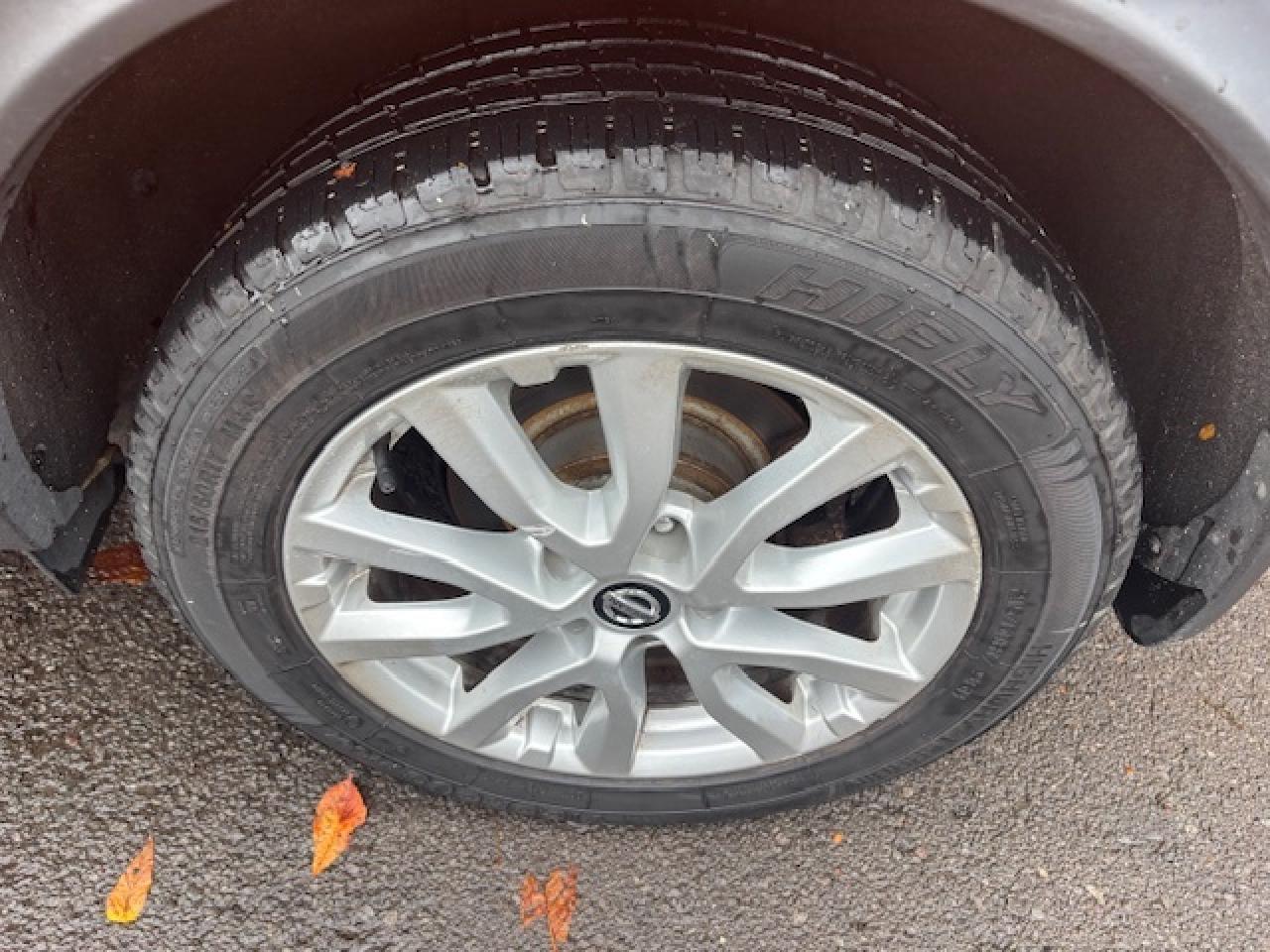 2020 Nissan Qashqai AWD SV CVT, SUNROOF, REVERSE CAM, HEATED SEATS!! Photo