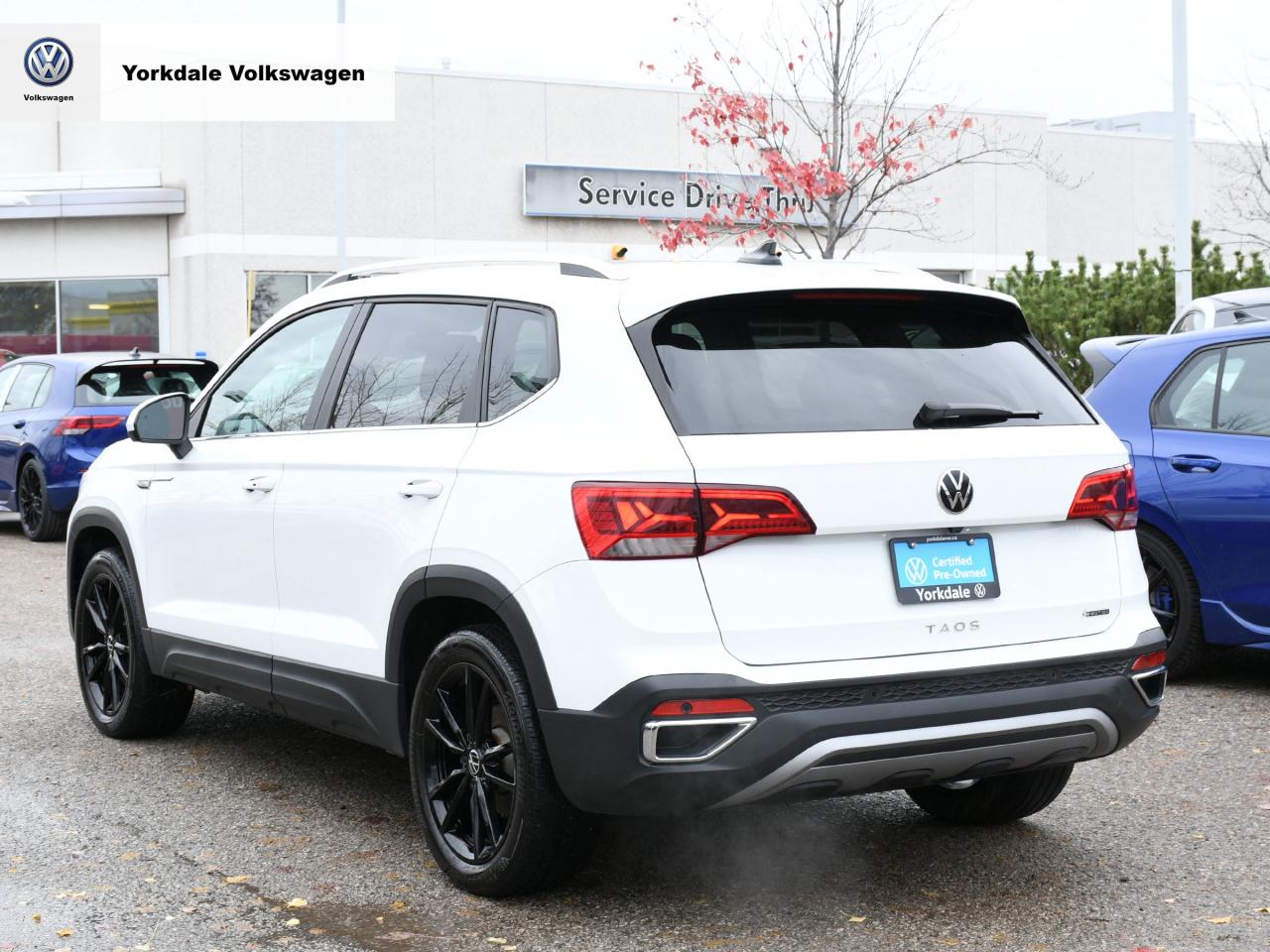 2023 Volkswagen Taos  Photo2