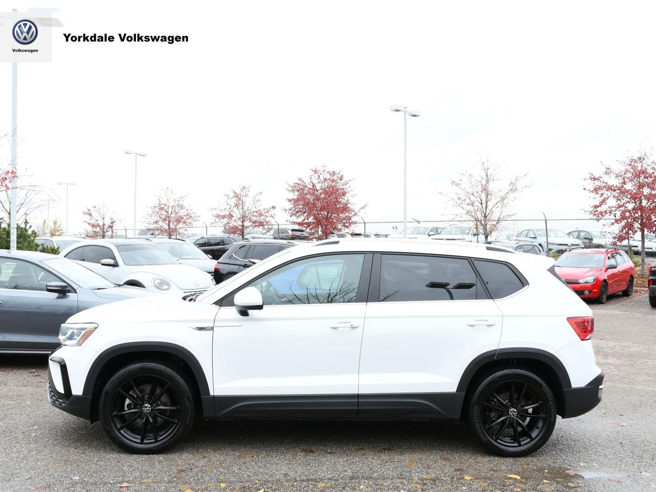 2023 Volkswagen Taos  Photo