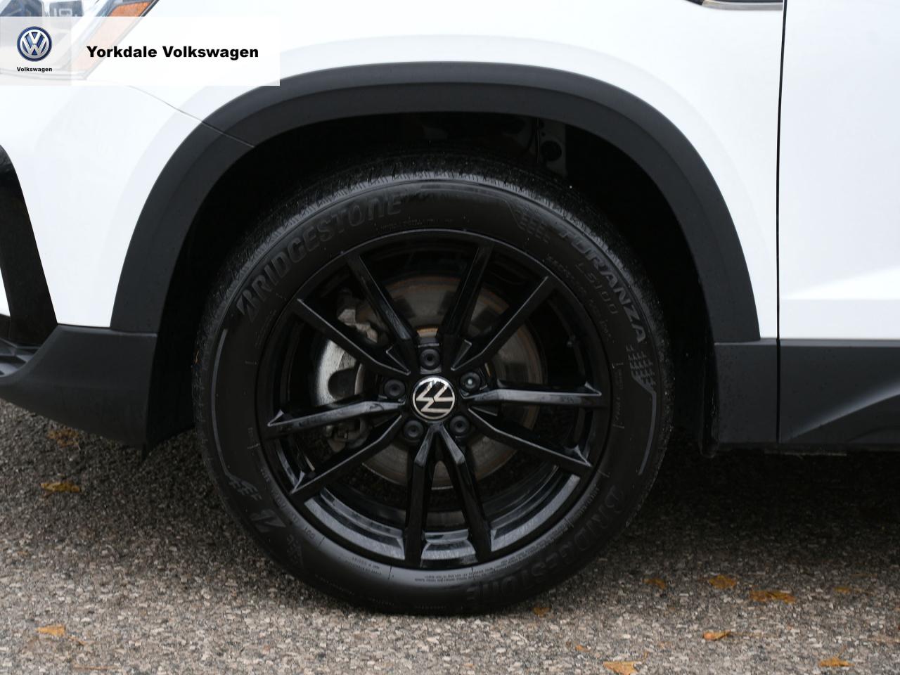 2023 Volkswagen Taos  Photo