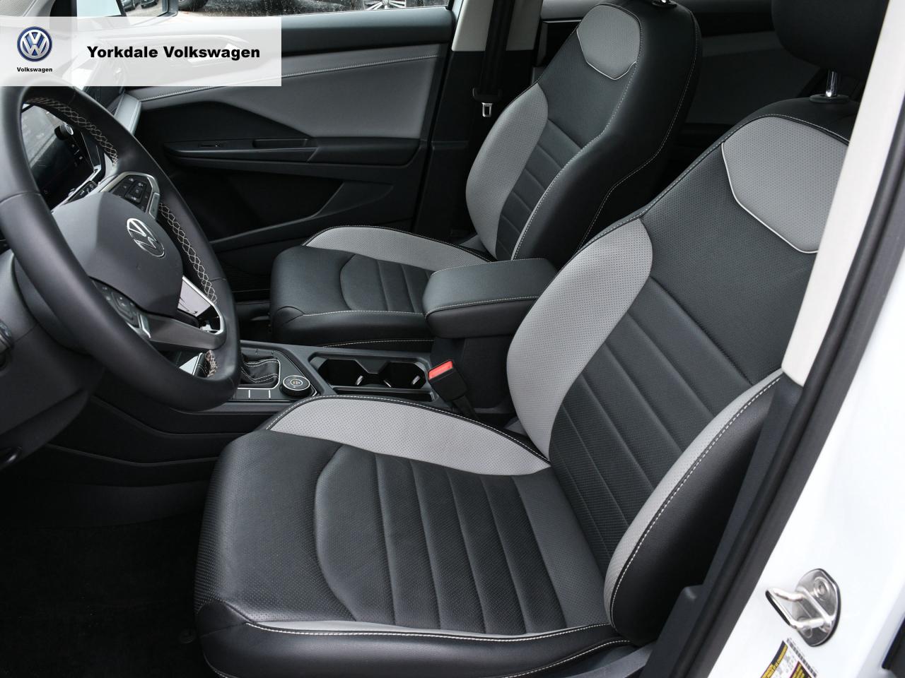 2023 Volkswagen Taos  Photo