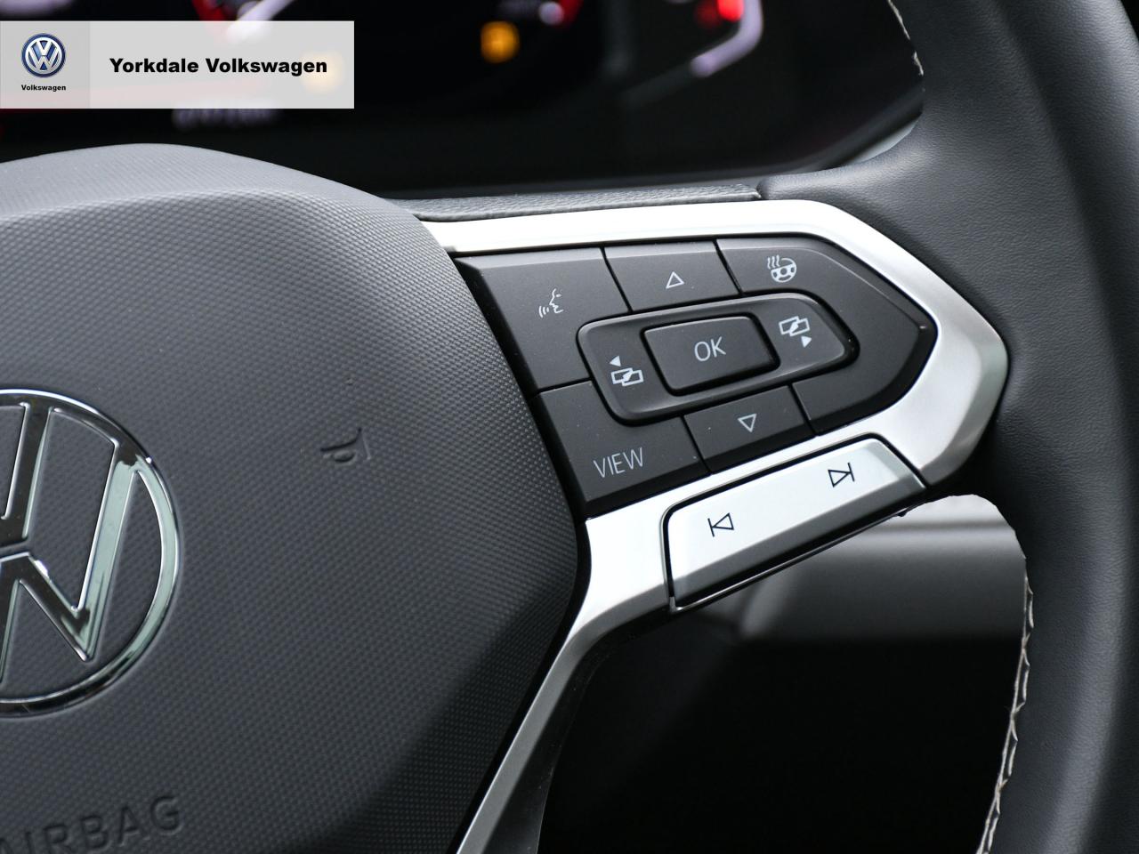 2023 Volkswagen Taos  Photo