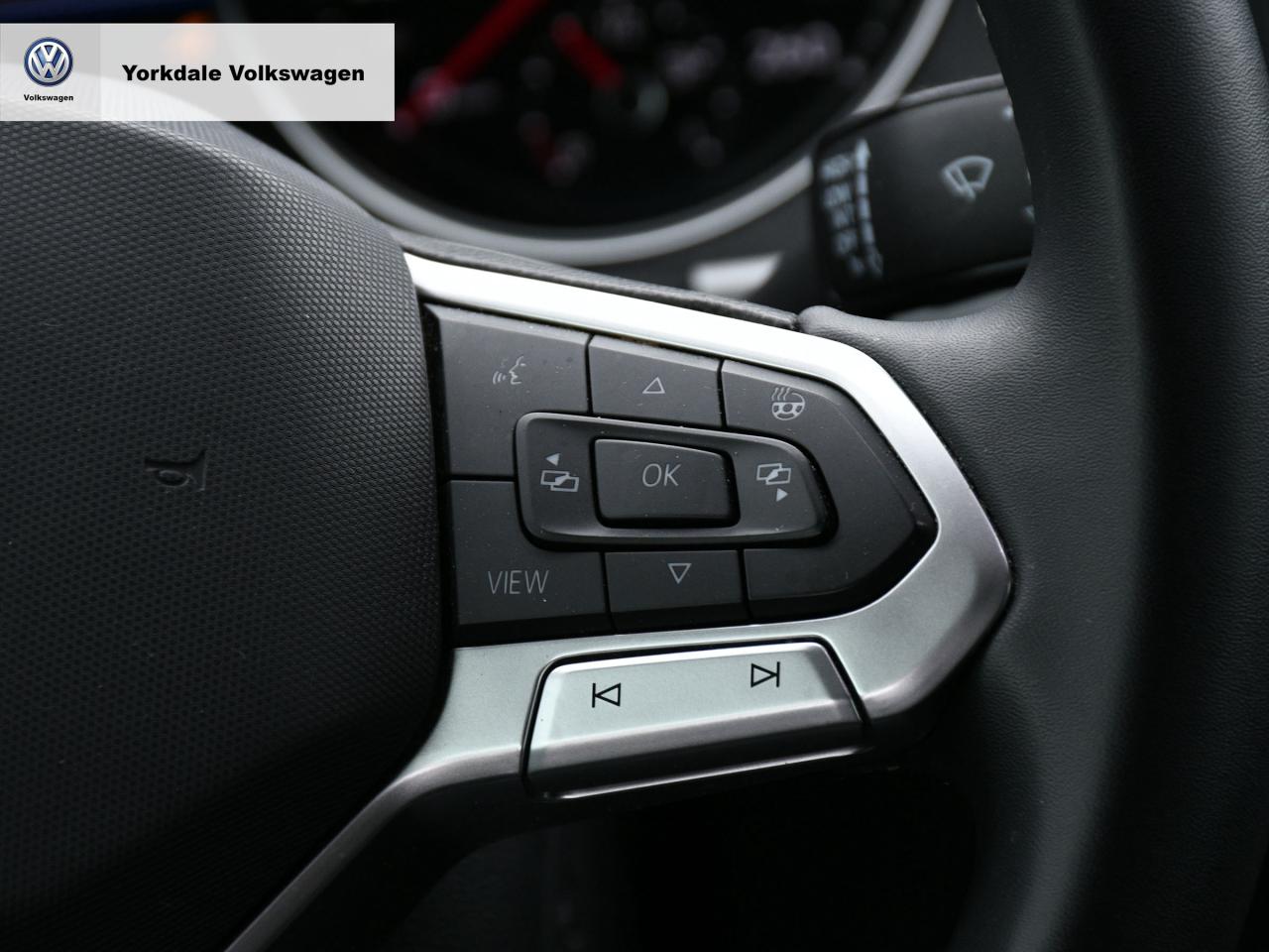 2021 Volkswagen Atlas Cross Sport  Photo