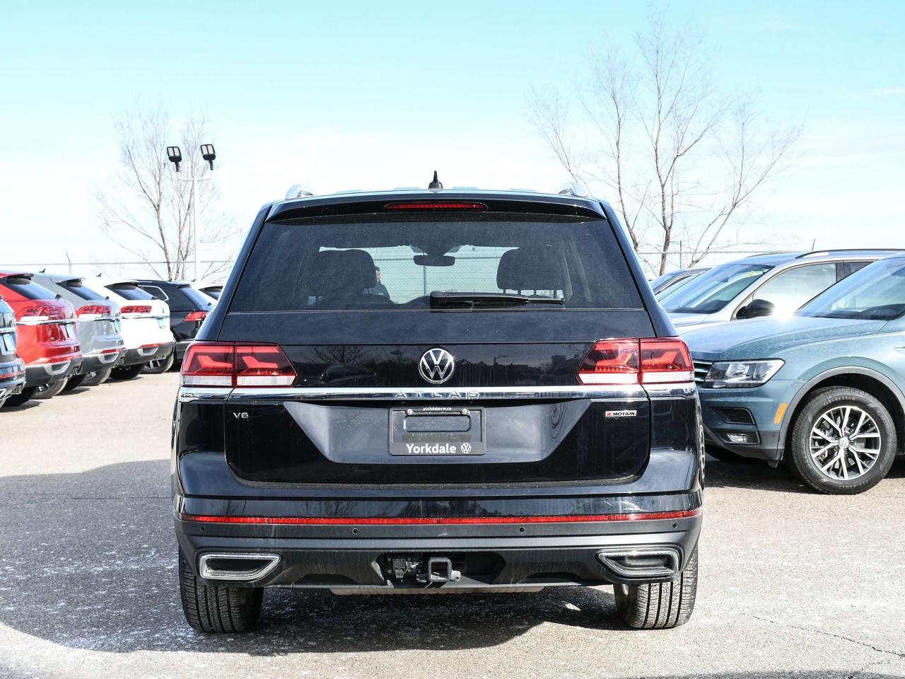 2022 Volkswagen Atlas  Photo4