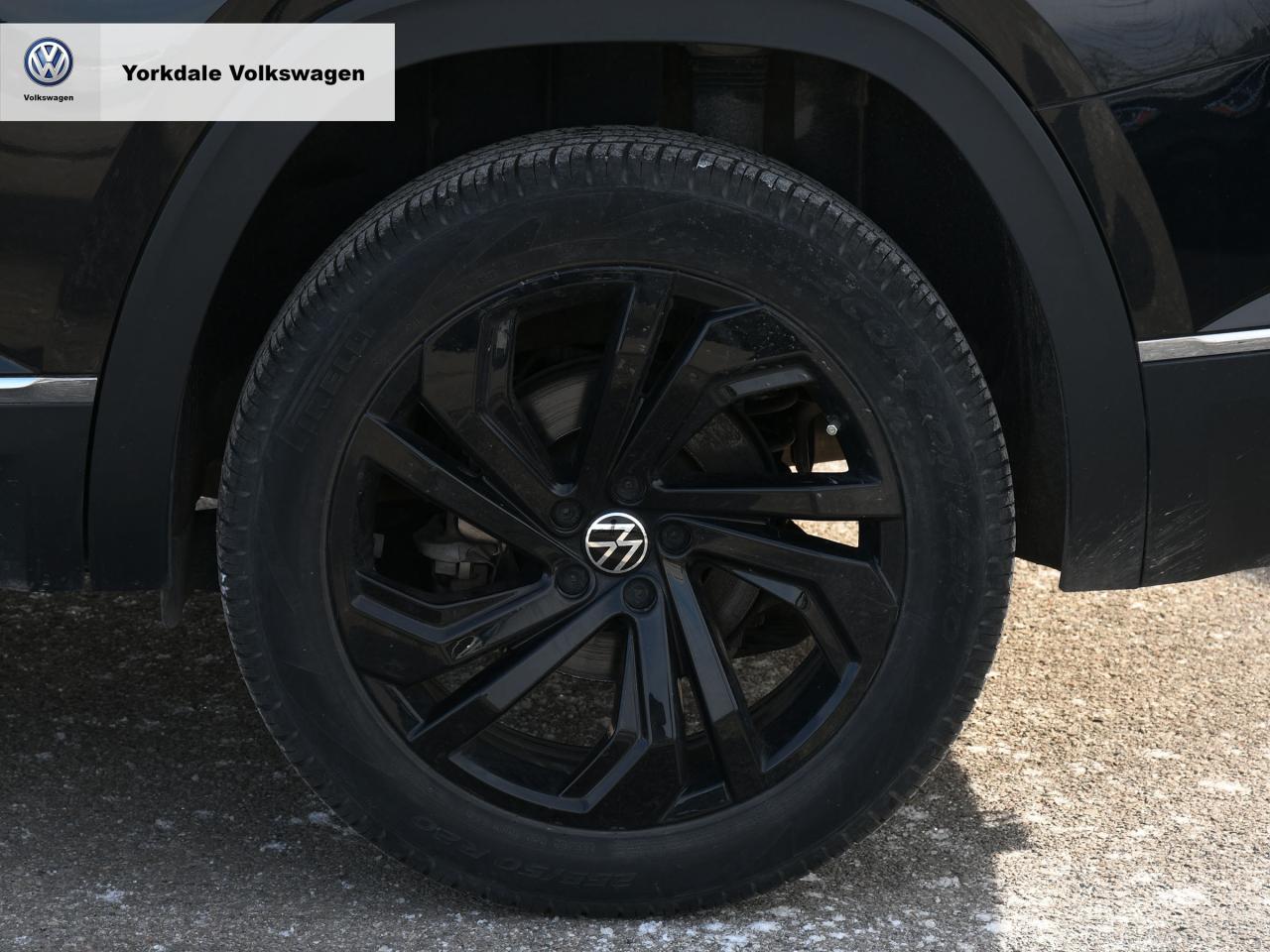 2022 Volkswagen Atlas  Photo