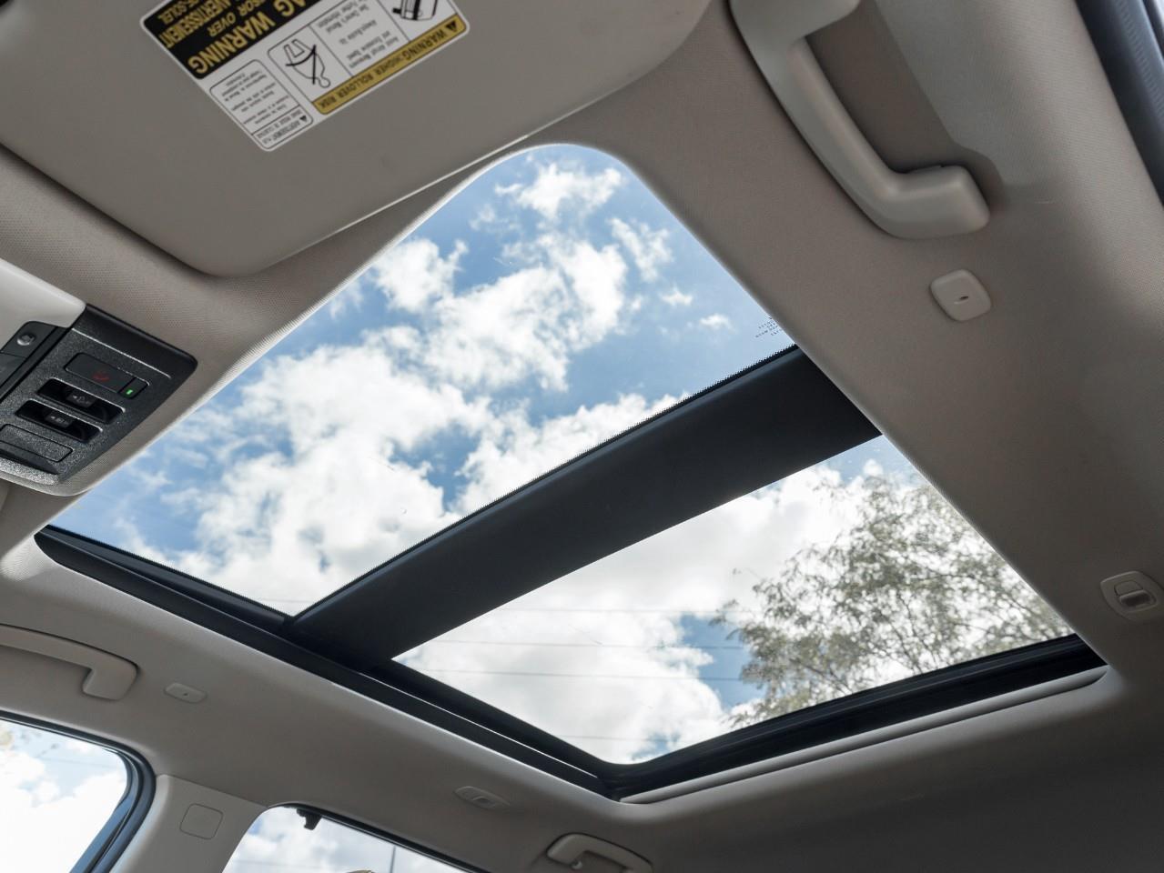 2022 Nissan Rogue Platinum Photo