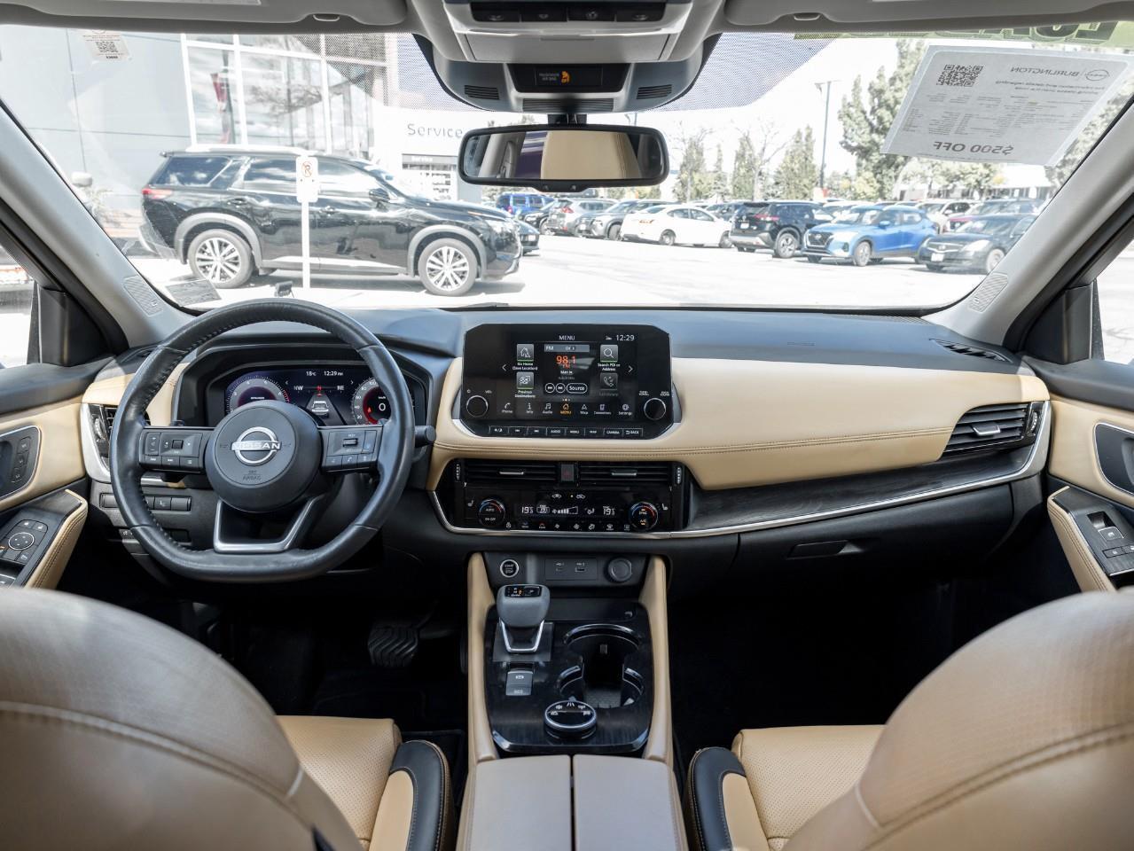 2022 Nissan Rogue Platinum Photo