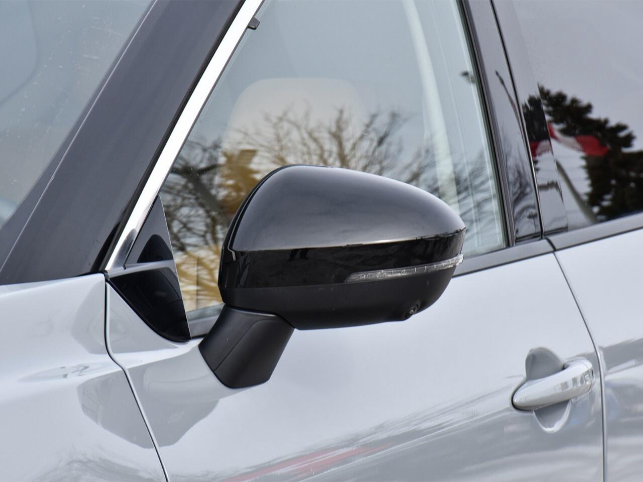 2022 Nissan Rogue PLATINUM, FULLY LOADED, BOSE AUDIO, APPLE CARPLAY Photo