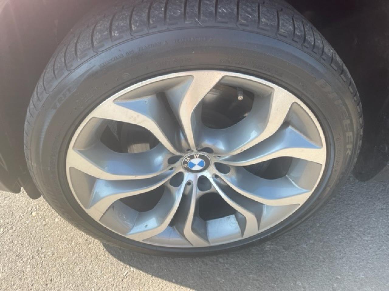 2011 BMW X6 AWD 50i, BEAUTIFUL MACHINE, FULLY LOADED!! Photo