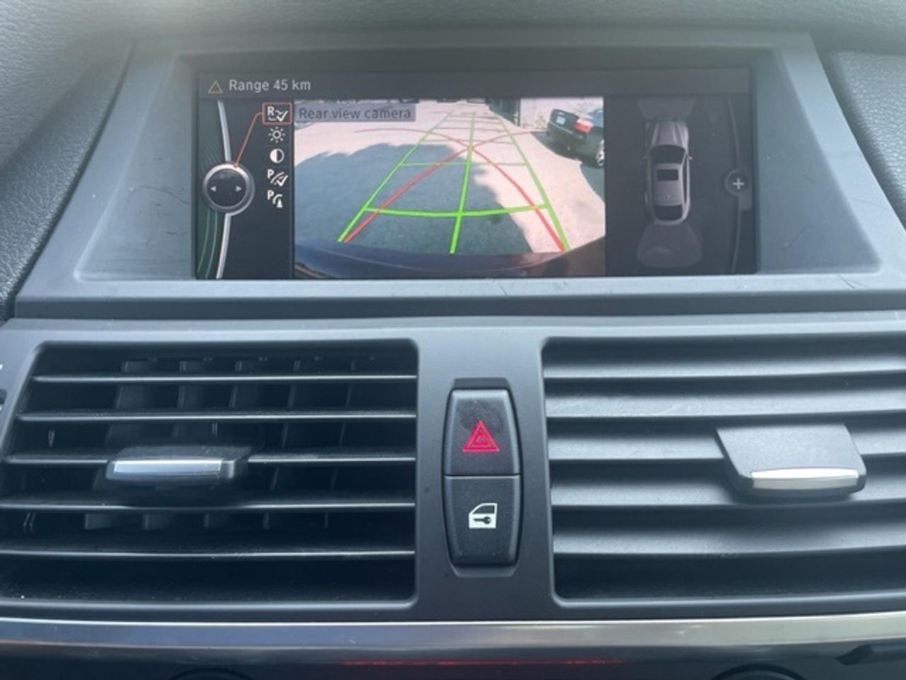 2011 BMW X6 AWD 50i, BEAUTIFUL MACHINE, FULLY LOADED!! Photo