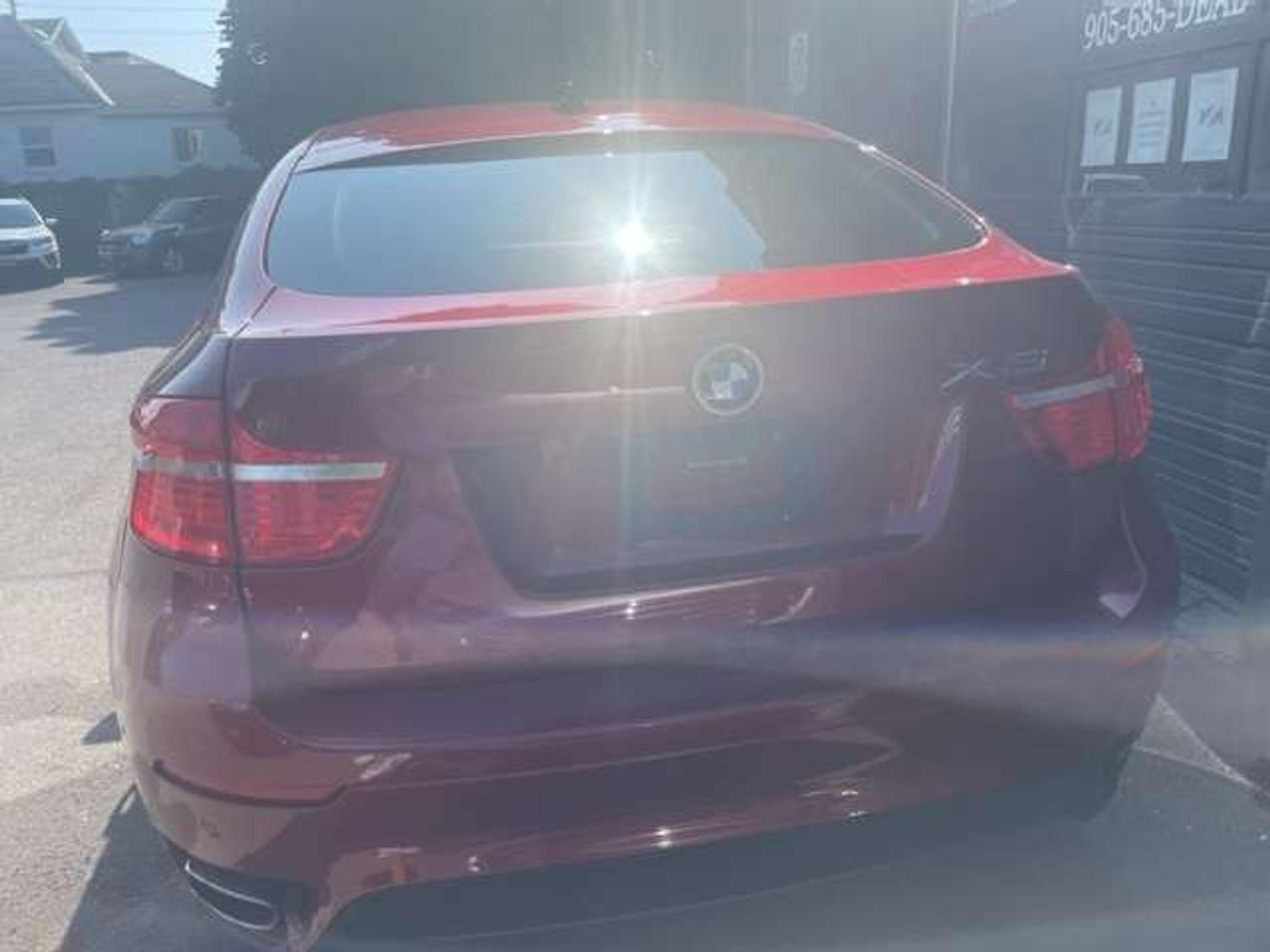 2011 BMW X6 AWD 50i, BEAUTIFUL MACHINE, FULLY LOADED!! Photo