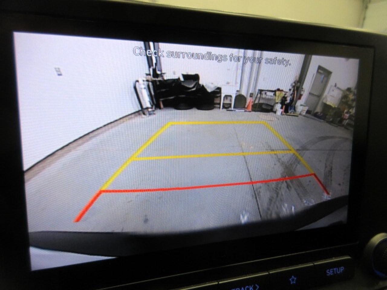 2022 Hyundai KONA PREFERRED AWD W/SUN & LEATHER PACKAGE, 69K! Photo