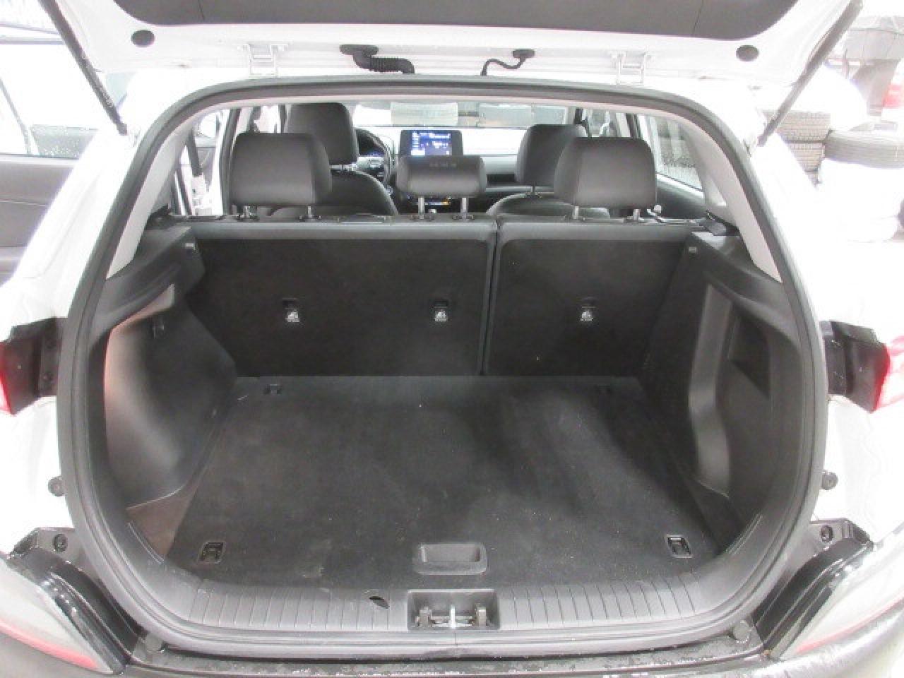 2022 Hyundai KONA PREFERRED AWD W/SUN & LEATHER PACKAGE, 69K! Photo