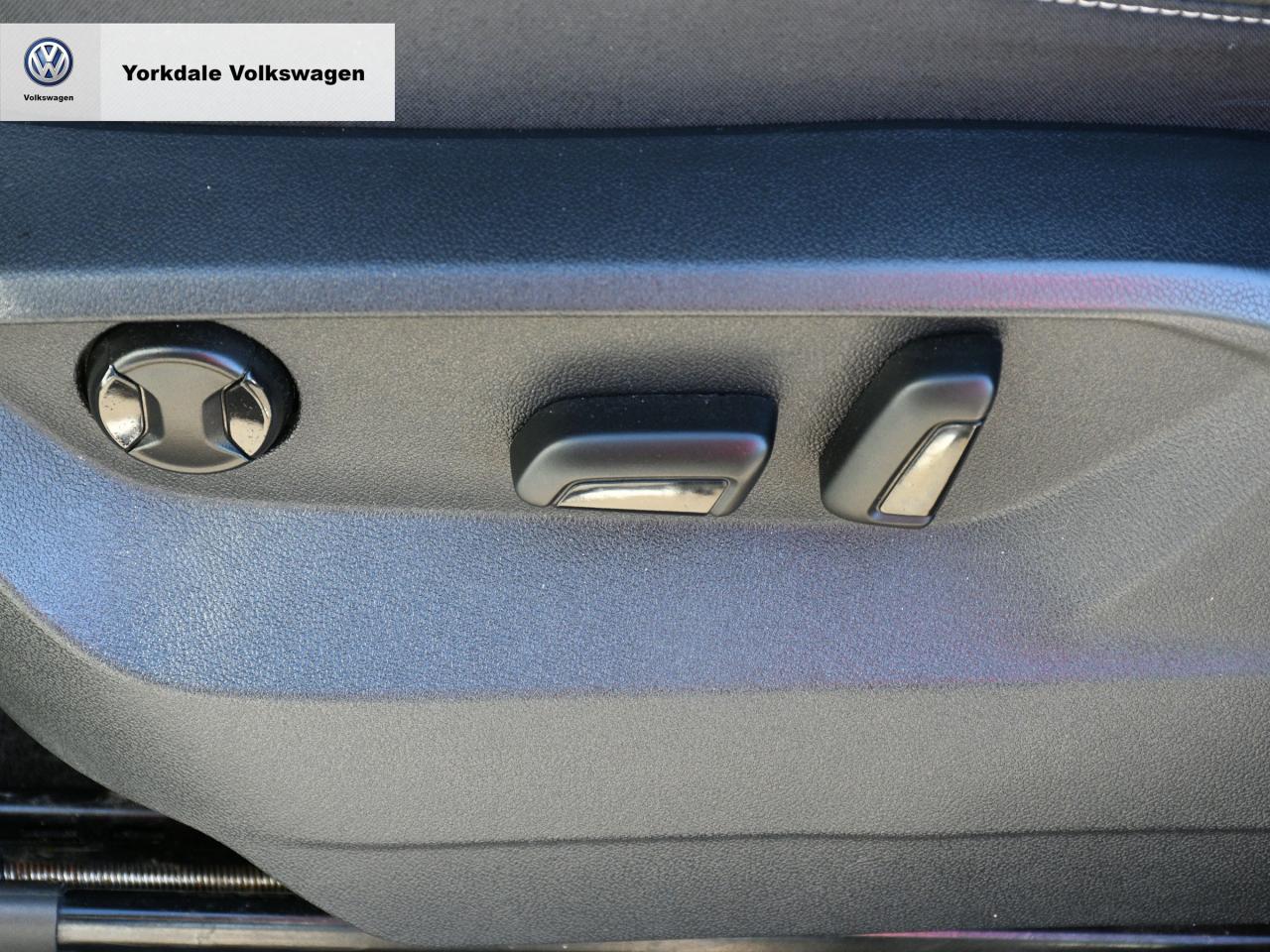 2020 Volkswagen Atlas Cross Sport 4Motion Photo