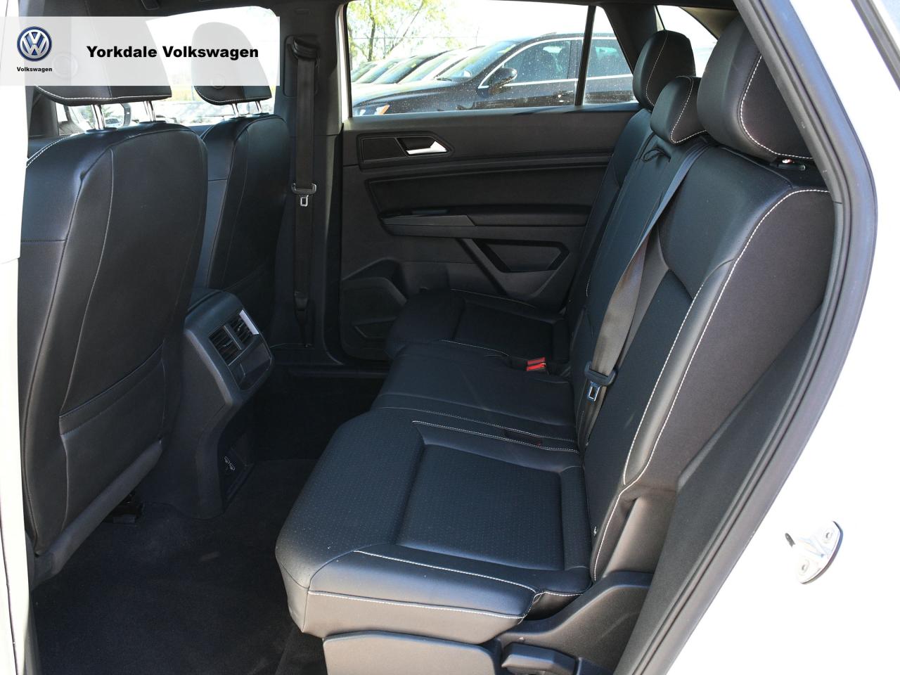 2020 Volkswagen Atlas Cross Sport 4Motion Photo