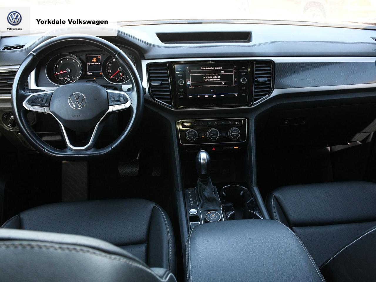 2020 Volkswagen Atlas Cross Sport 4Motion Photo