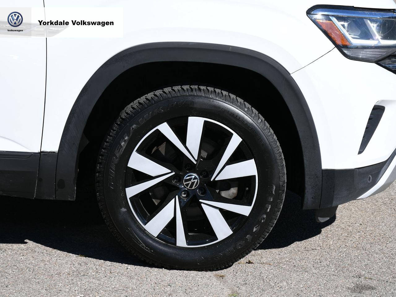 2020 Volkswagen Atlas Cross Sport 4Motion Photo