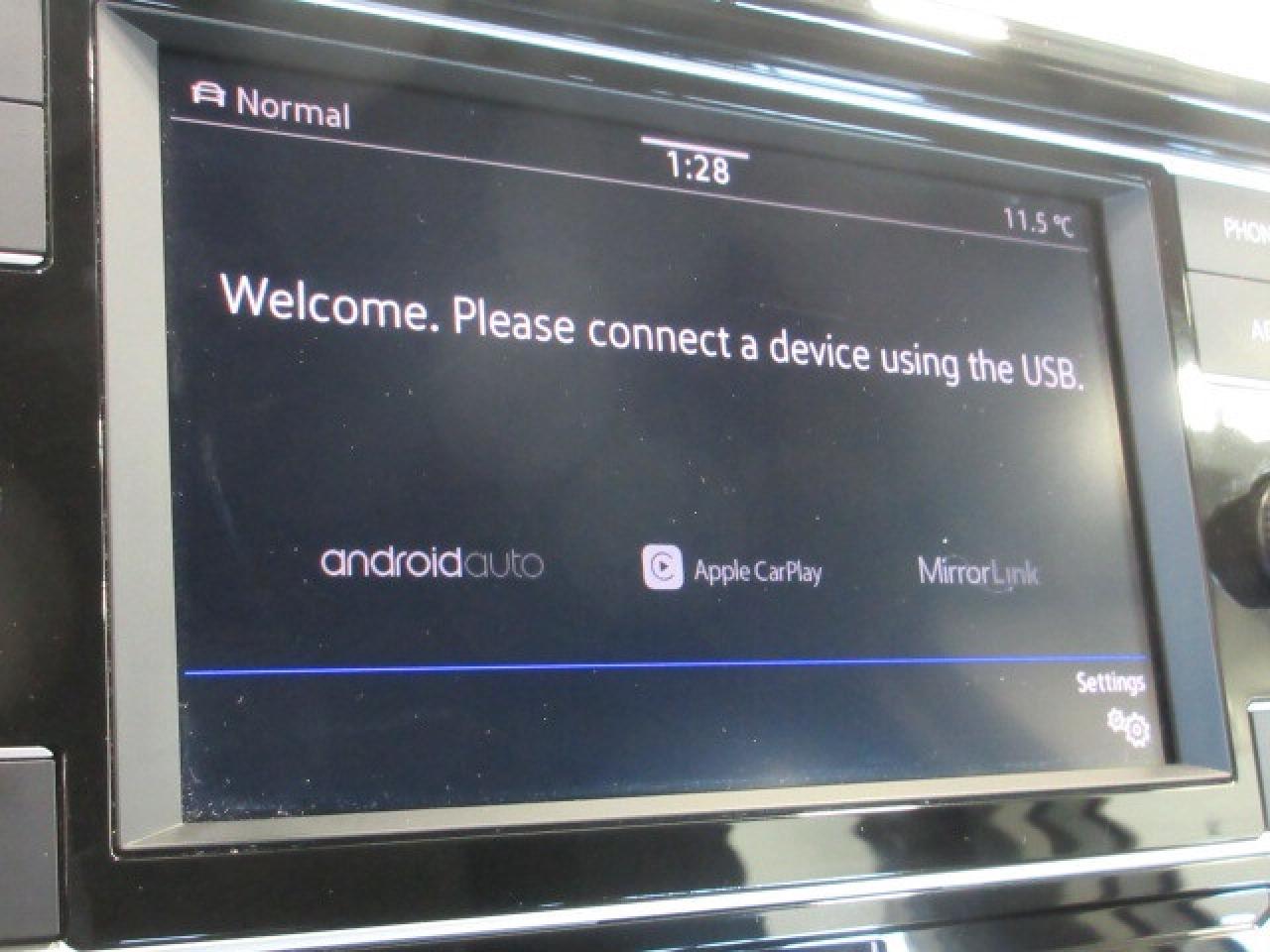 2023 Volkswagen Taos TRENDLINE 4MOTION AWD, APPLE/ANDROID, 105K! Photo