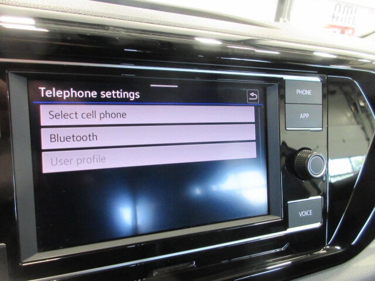 2023 Volkswagen Taos TRENDLINE 4MOTION AWD, APPLE/ANDROID, 105K! Photo