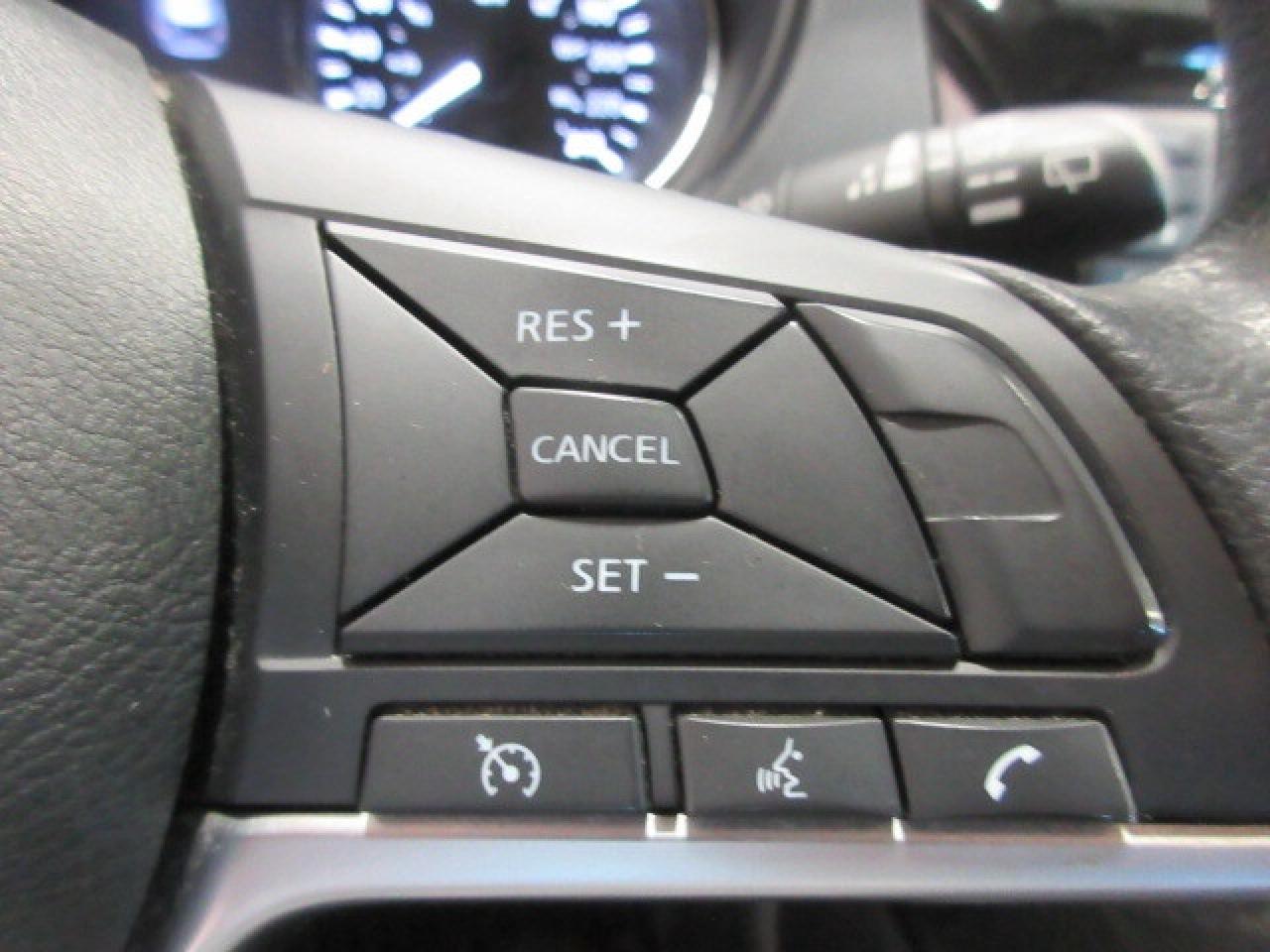 2018 Nissan Rogue AWD S, HTD. SEATS, APPLE/ANDROID, CAMERA, 111K! Photo