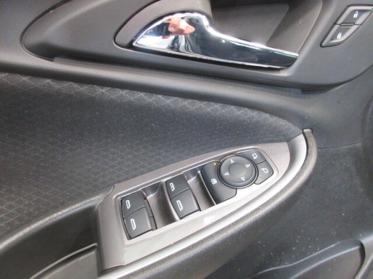 2023 Chevrolet Malibu LT, APPLE/ANDROID, A/C, BT, CAMERA, ALLOYS, 66K! Photo