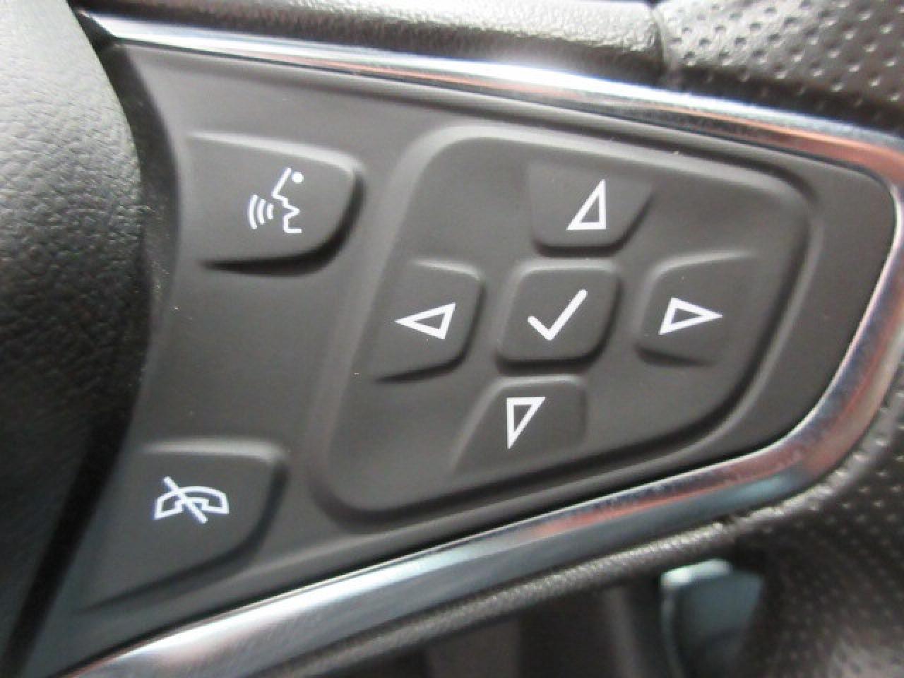 2023 Chevrolet Malibu LT, APPLE/ANDROID, A/C, BT, CAMERA, ALLOYS, 66K! Photo