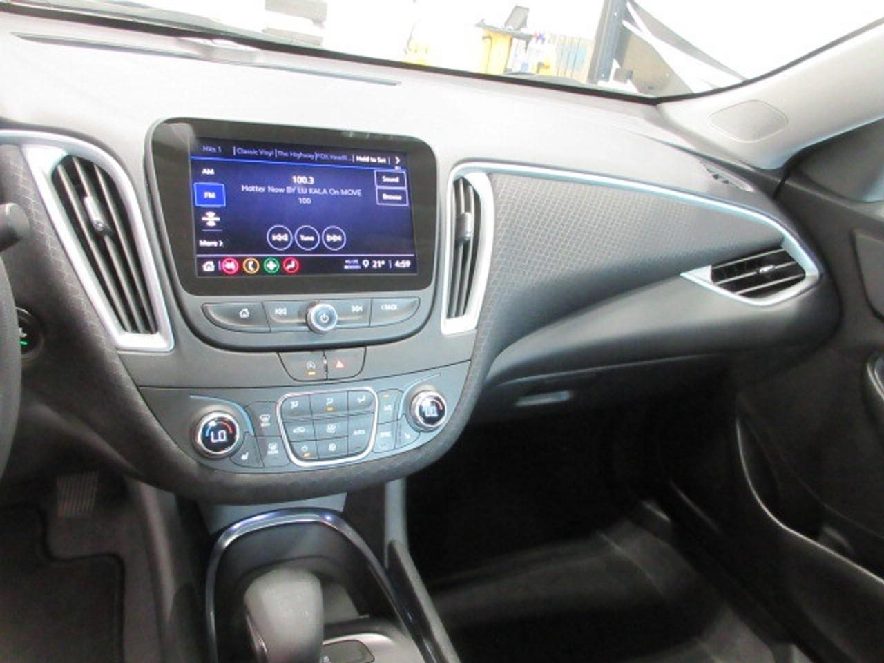 2023 Chevrolet Malibu LT, APPLE/ANDROID, A/C, BT, CAMERA, ALLOYS, 66K! Photo