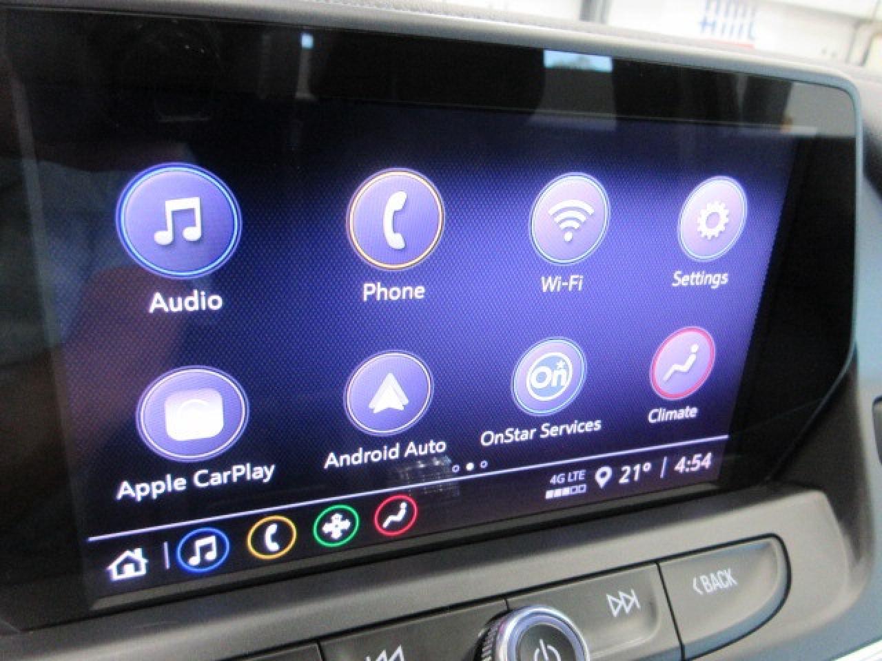 2021 Chevrolet Blazer AWD LT, 3.6L V6, HTD. SEATS, APPLE/ANDROID, 34K! Photo