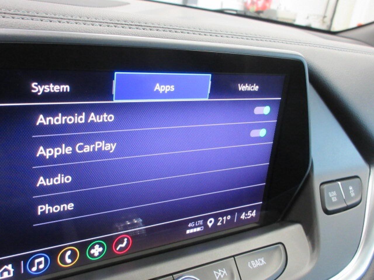 2021 Chevrolet Blazer AWD LT, 3.6L V6, HTD. SEATS, APPLE/ANDROID, 34K! Photo