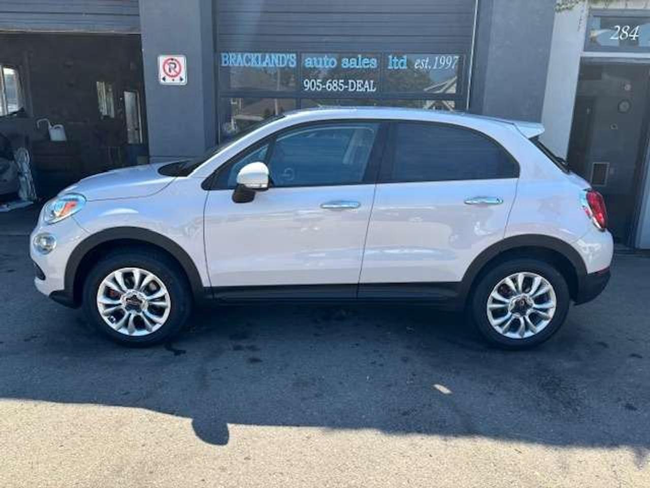 2016 Fiat 500X AWD TREKKING SPORT, FUNKSTER, LOCAL TRADE!! Photo1