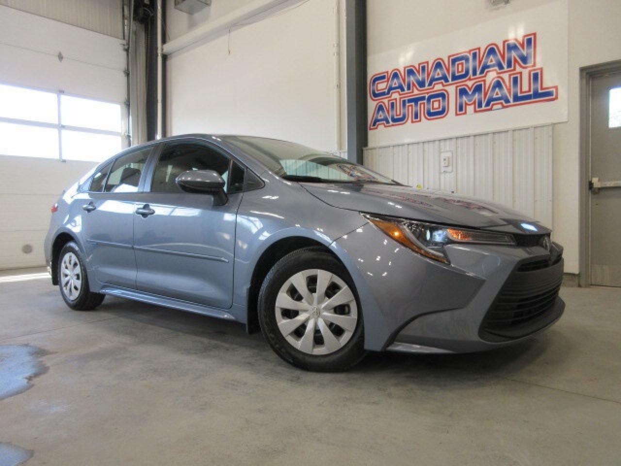 2024 Toyota Corolla AUTO, A/C, TOYOTA SAFETY SENSE, JUST 15K! Photo