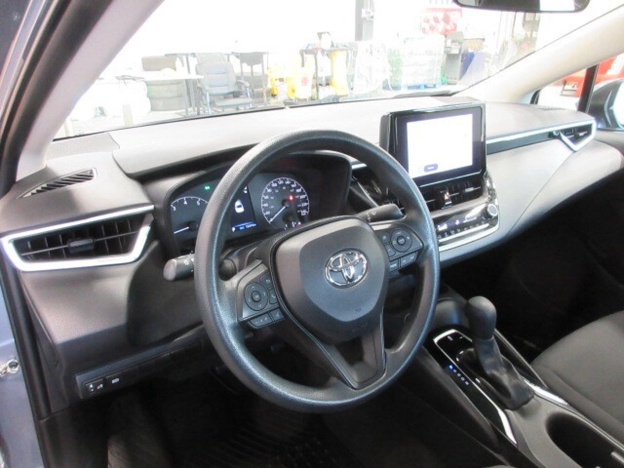 2024 Toyota Corolla AUTO, A/C, TOYOTA SAFETY SENSE, JUST 15K! Photo