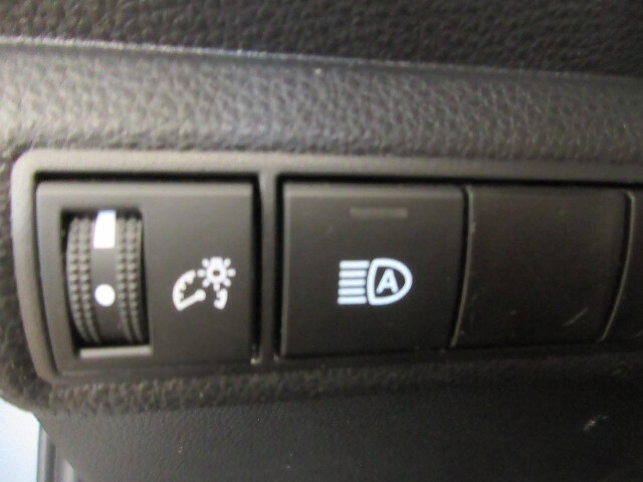 2024 Toyota Corolla AUTO, A/C, TOYOTA SAFETY SENSE, JUST 15K! Photo