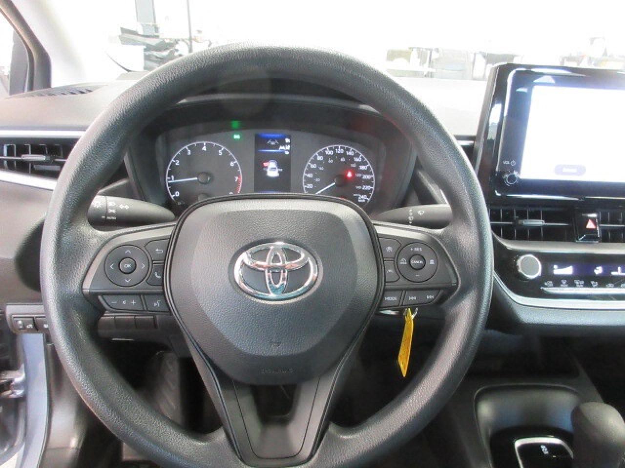 2024 Toyota Corolla AUTO, A/C, TOYOTA SAFETY SENSE, JUST 15K! Photo