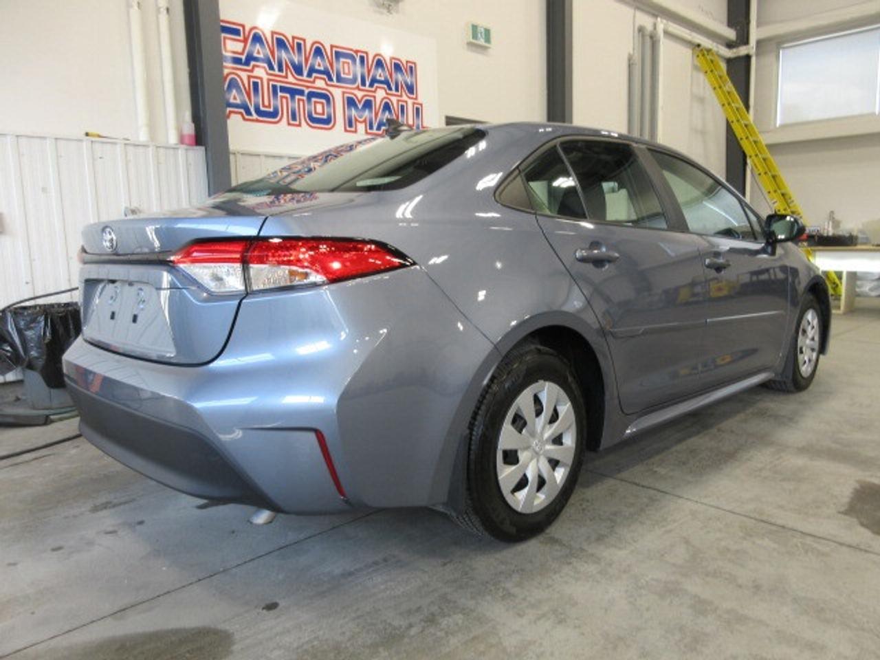 2024 Toyota Corolla AUTO, A/C, TOYOTA SAFETY SENSE, JUST 15K! Photo