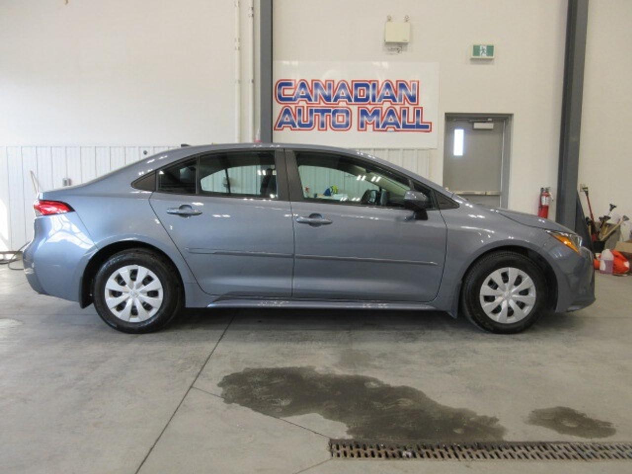 2024 Toyota Corolla AUTO, A/C, TOYOTA SAFETY SENSE, JUST 15K! Photo