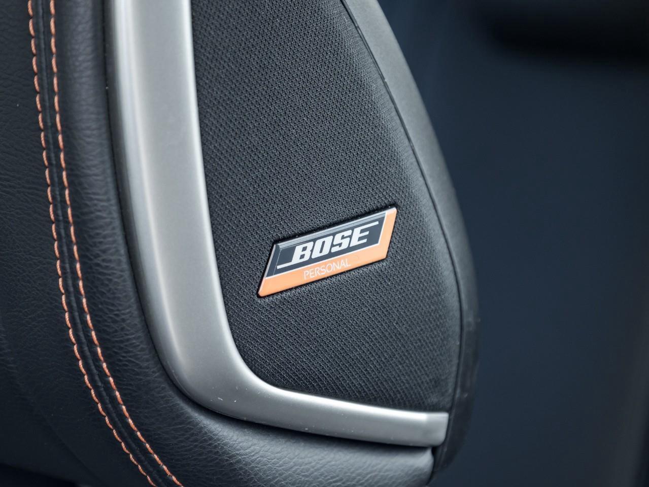 2019 Nissan Kicks SR Photo