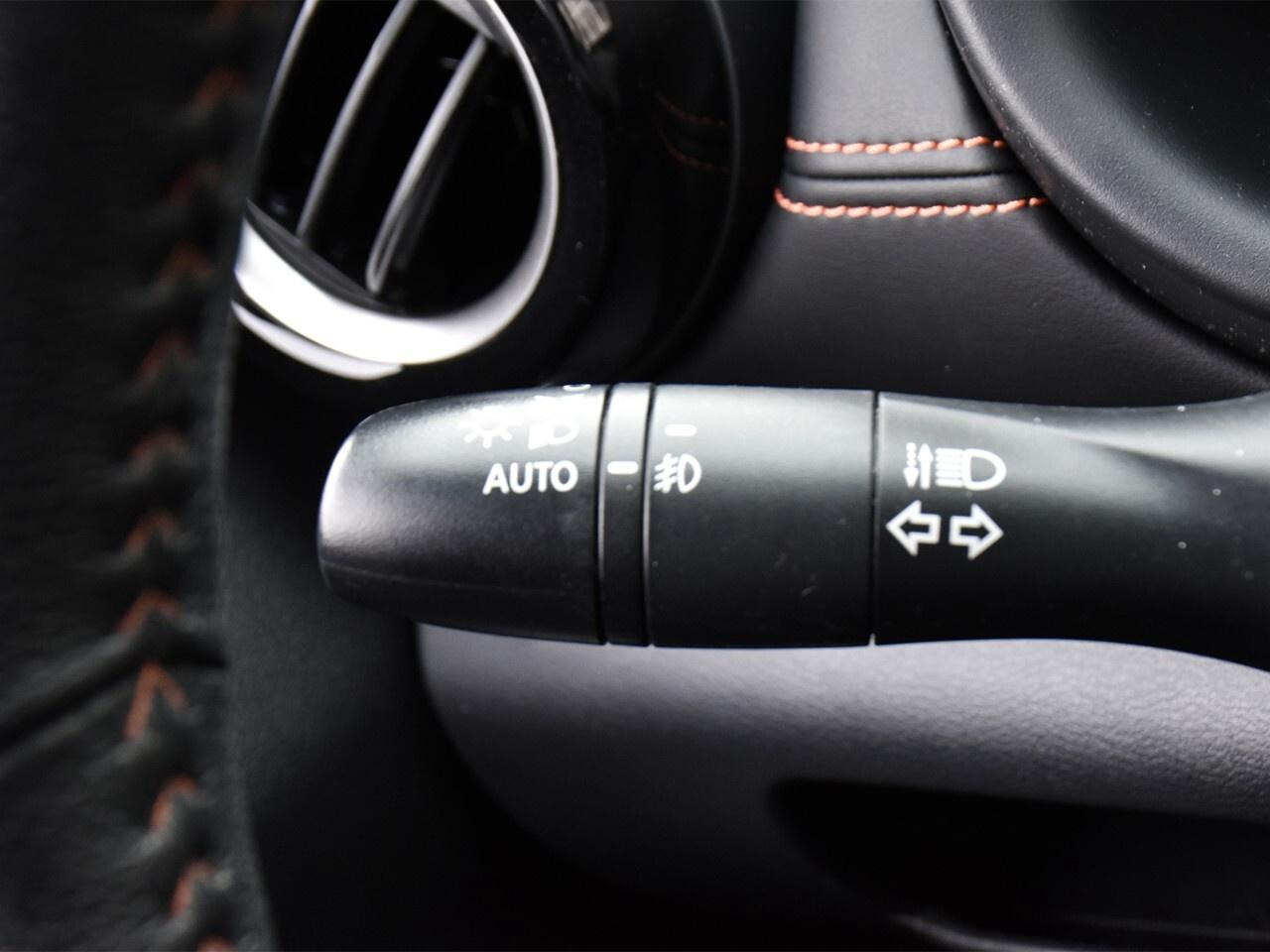 2019 Nissan Kicks SR PREMIUM, BOSE AUDIO, 360 MONITOR Photo