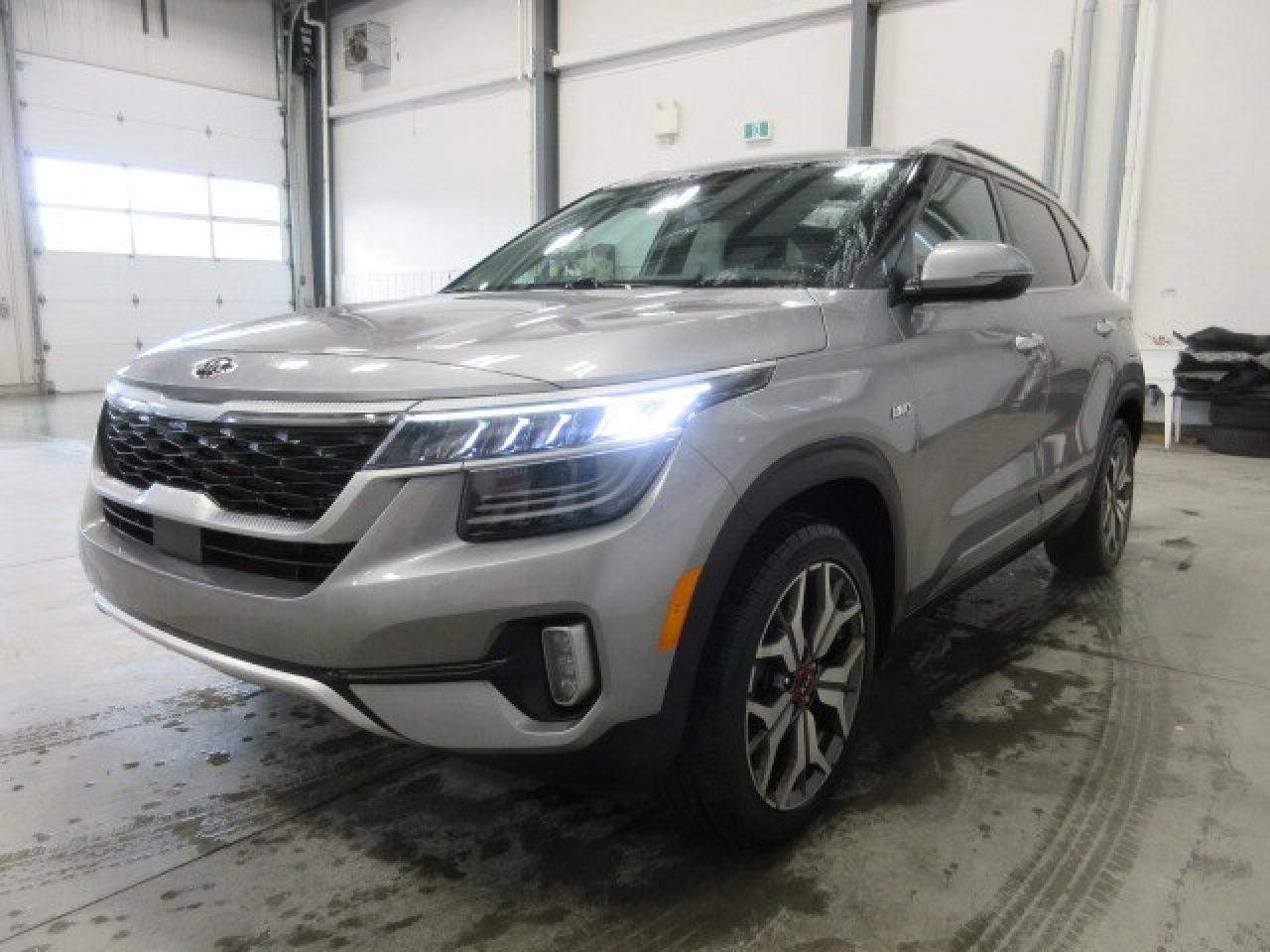 2021 Kia Seltos SX TURBO AWD, NAV, ROOF, LEATHER, 59K! Photo3